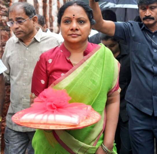 Kavitha’s Bold Makeover Sparks Jayalalithaa Comparisons