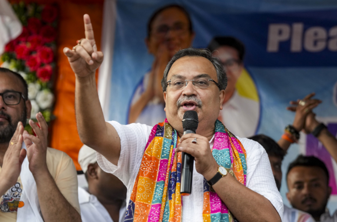 Violence Erupts in West Bengal as TMC MLA Kunal Ghosh Attacked